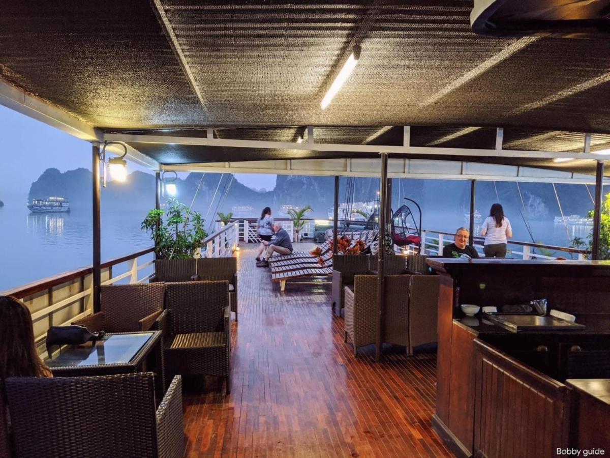 Le Journey Halong Bay Cruises Hotel Ha Long Exterior foto
