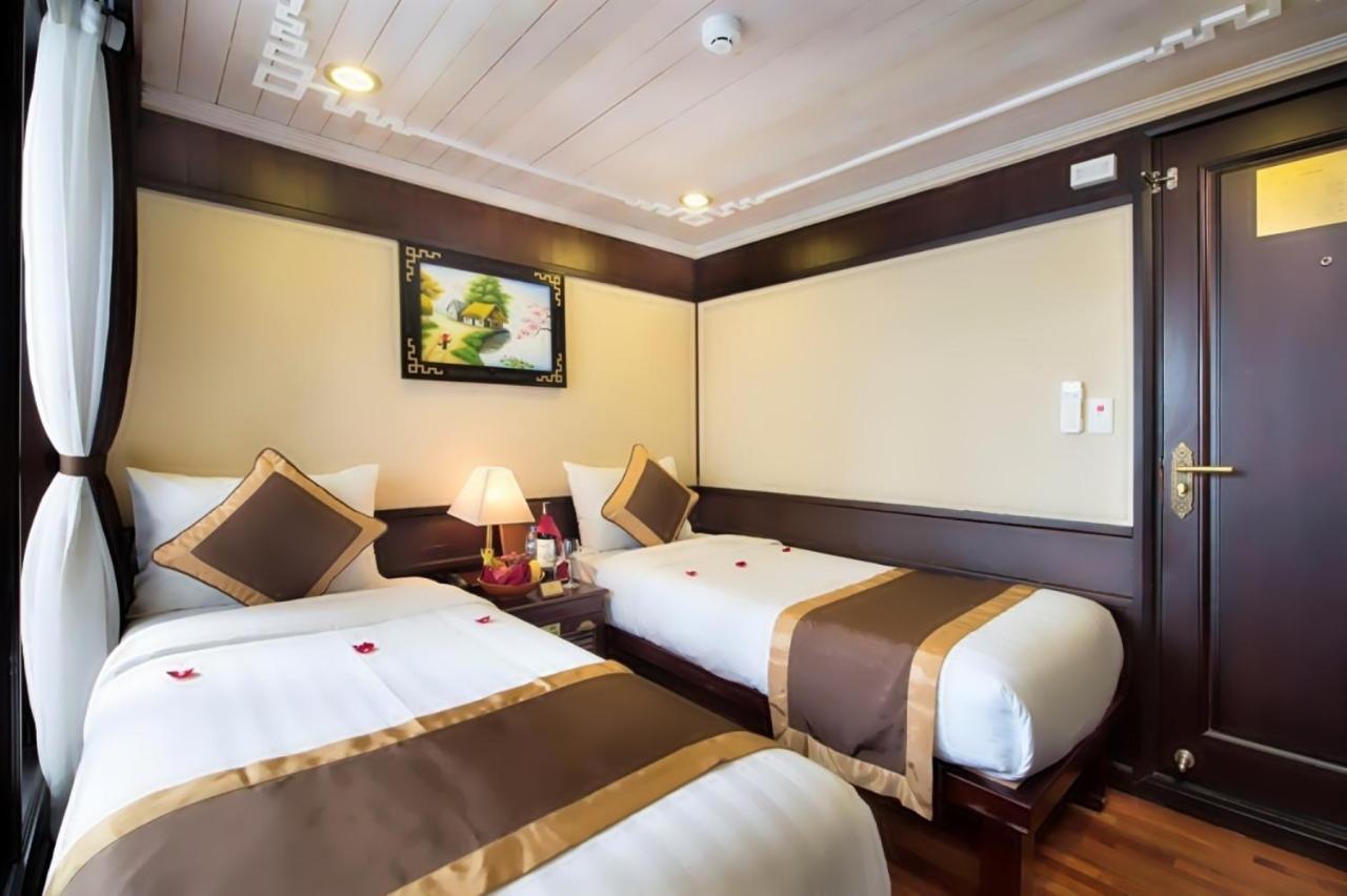 Le Journey Halong Bay Cruises Hotel Ha Long Exterior foto