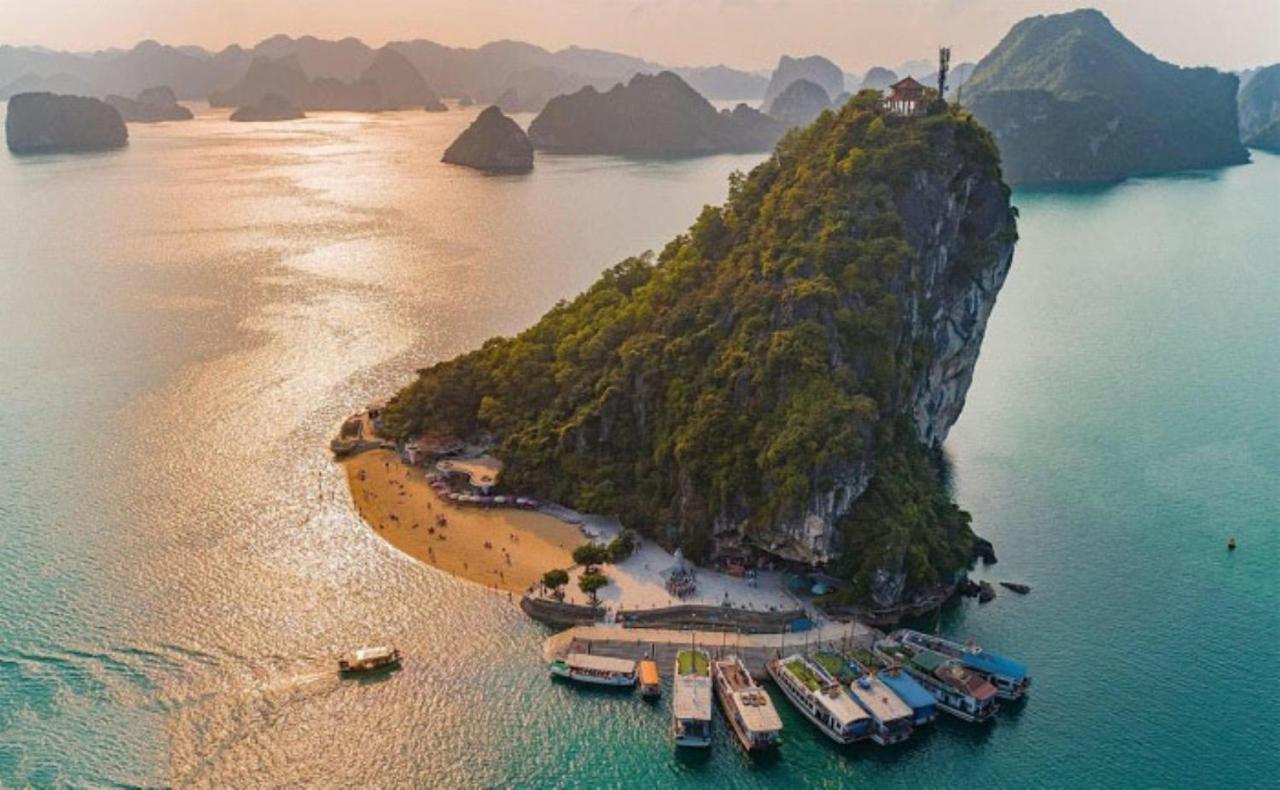Le Journey Halong Bay Cruises Hotel Ha Long Exterior foto